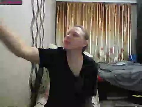 JenniDeep online show from December 4, 2025, 2:10 am