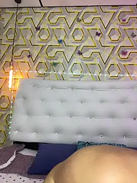 Snapshot of MelanyyJhonson15 chatting on May 3, 2026, 2:49 am MelanyyJhonson15 online show from May 3, 2026, 2:49 am
