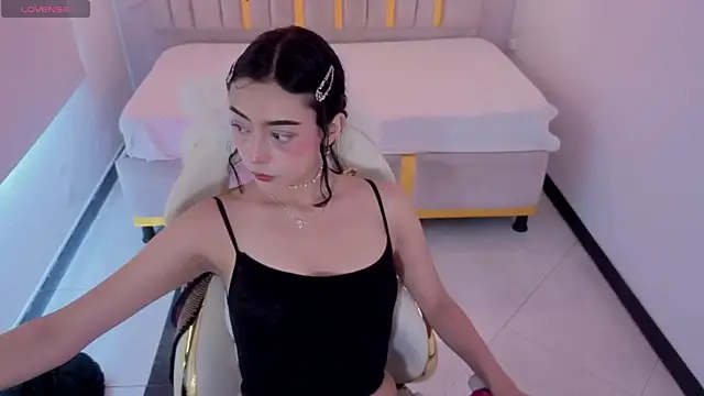 Crystall sweett online show from November 29, 2025, 7:03 pm