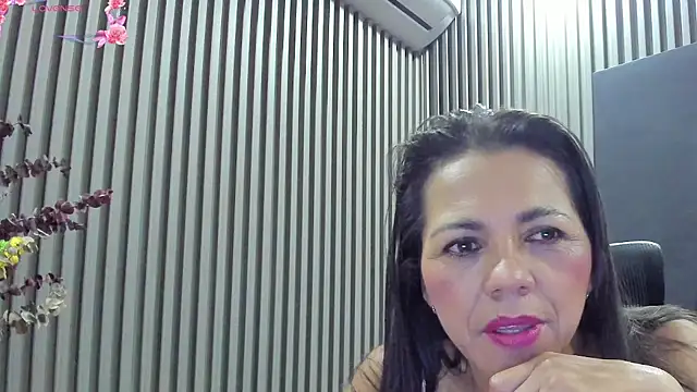 Snapshot of Dulce_emi chatting on March 1, 2026, 12:27 pm Dulce emi online show from March 1, 2026, 12:27 pm