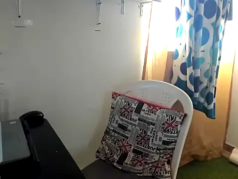 caroline 47 online show from January 12, 2026, 7:20 pm