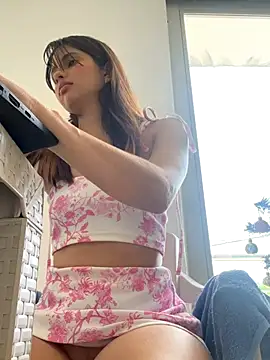 Snapshot of ginny_ross chatting on January 6, 2026, 2:32 pm ginny ross online show from January 6, 2026, 2:32 pm