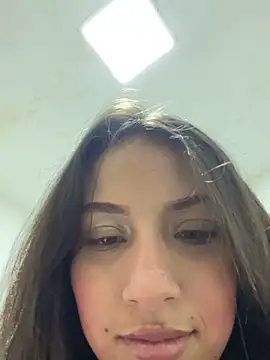 Paulett Smith online show from November 28, 2025, 12:33 am