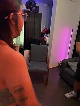 BabiSander11 online show from February 18, 2026, 5:42 pm