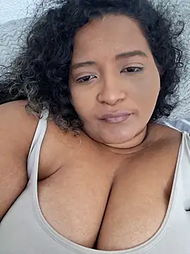 Snapshot of nanda6_sexy chatting on November 23, 2025, 10:36 am nanda6 sexy online show from November 23, 2025, 10:36 am