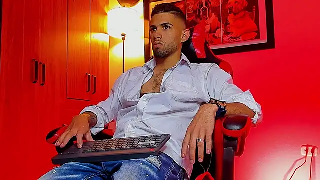 Angel blue1 online show from November 26, 2025, 3:06 am