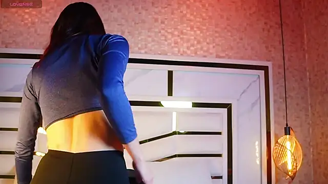 nix wolf online show from February 2, 2026, 3:16 am