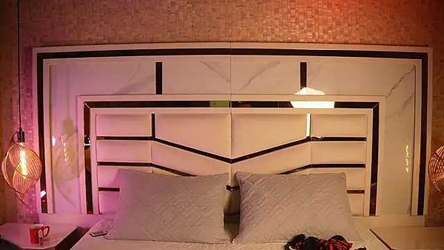 nix wolf online show from April 18, 2026, 12:40 pm