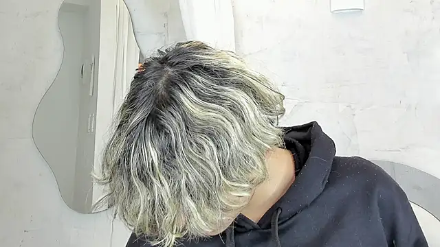 nathan bell online show from November 29, 2025, 3:28 am