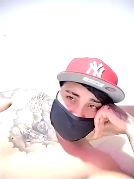 Matiascolageno online show from November 17, 2025, 2:26 am