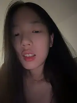 Snapshot of TinyBabe chatting on May 8, 2026, 2:10 pm TinyBabe online show from May 8, 2026, 2:10 pm