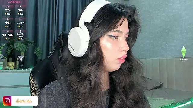 Snapshot of Diara_1an chatting on November 30, 2025, 1:34 pm Diara 1an online show from November 30, 2025, 1:34 pm