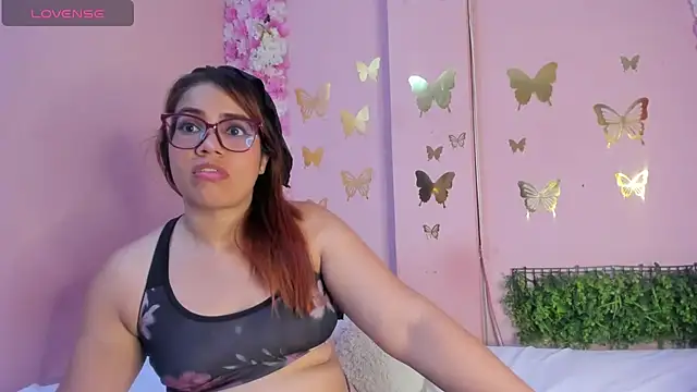 Snapshot of Dana_Scully chatting on November 20, 2025, 1:45 pm Dana Scully online show from November 20, 2025, 1:45 pm