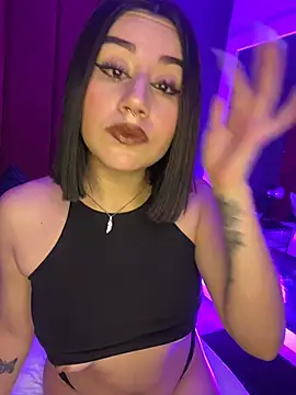 GinebraBelucci online show from November 22, 2025, 2:10 am