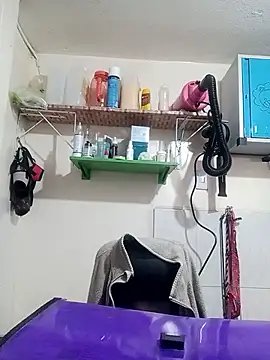 eva rushh online show from December 5, 2025, 7:12 pm