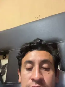 manrrique4567 online show from February 14, 2026, 4:45 am