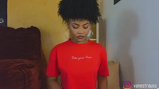 vanestraus online show from November 25, 2025, 8:42 pm