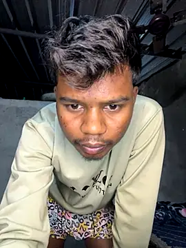 banty05 online show from December 2, 2025, 5:14 pm