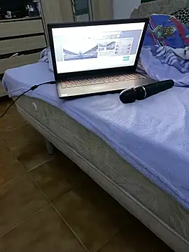 Snapshot of sweetblacky87 chatting on February 27, 2026, 10:31 pm sweetblacky87 online show from February 27, 2026, 10:31 pm