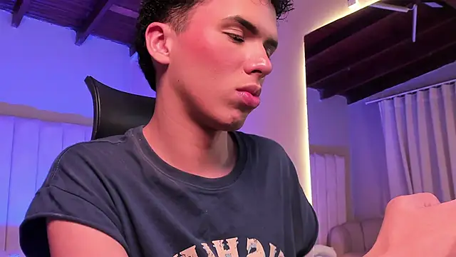 Seab trooy online show from February 11, 2026, 3:17 am