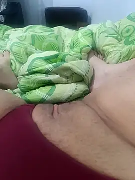 Snapshot of annabels chatting on February 15, 2026, 4:02 am annabels online show from February 15, 2026, 4:02 am