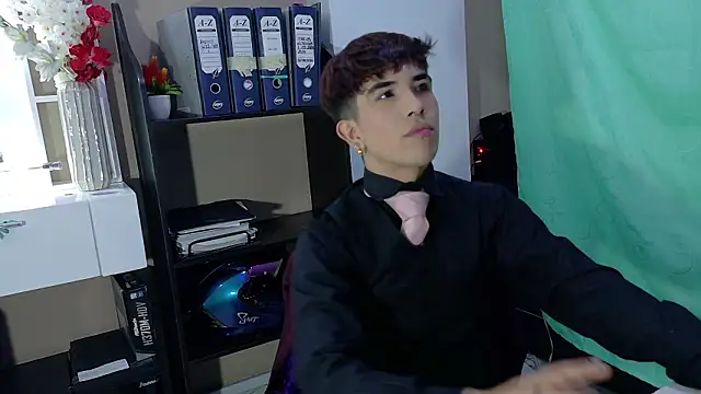 Snapshot of Angeldust19 chatting on February 20, 2026, 3:25 am Angeldust19 online show from February 20, 2026, 3:25 am