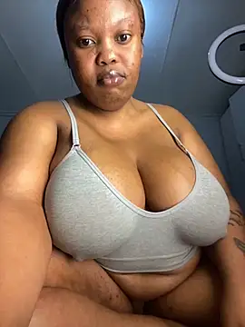 Snapshot of Busty-Sweetheart chatting on November 26, 2025, 9:48 pm Busty-Sweetheart online show from November 26, 2025, 9:48 pm