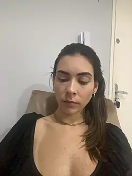 fer-nanda online show from February 12, 2026, 12:54 am