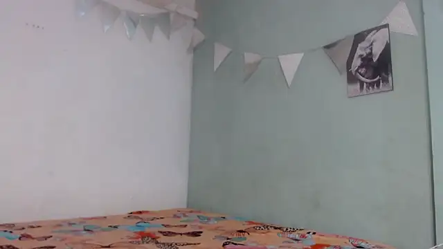 emma stone54 online show from December 1, 2025, 7:48 pm