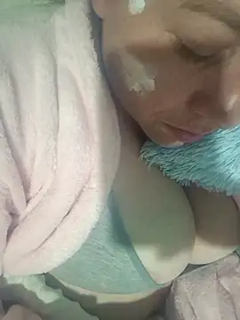 Snapshot of Rouse_hot_ chatting on January 8, 2026, 5:46 am Rouse hot online show from January 8, 2026, 5:46 am