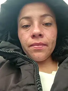 Snapshot of Rouse_hot_ chatting on November 18, 2025, 11:57 am Rouse hot online show from November 18, 2025, 11:57 am