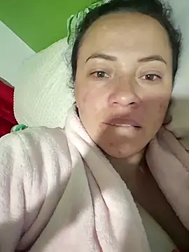 Snapshot of Rouse_hot_ chatting on November 25, 2025, 10:48 am Rouse hot online show from November 25, 2025, 10:48 am