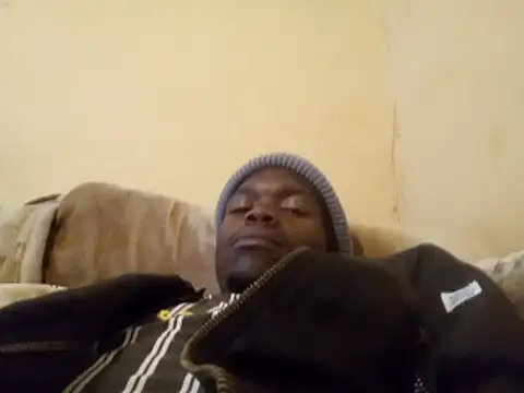 ZucCocDope11 online show from May 18, 2026, 9:58 am