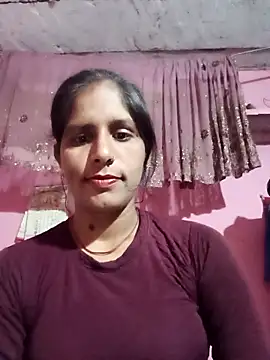 Snapshot of Pirvesh_singh chatting on April 18, 2026, 8:31 pm Pirvesh singh online show from April 18, 2026, 8:31 pm