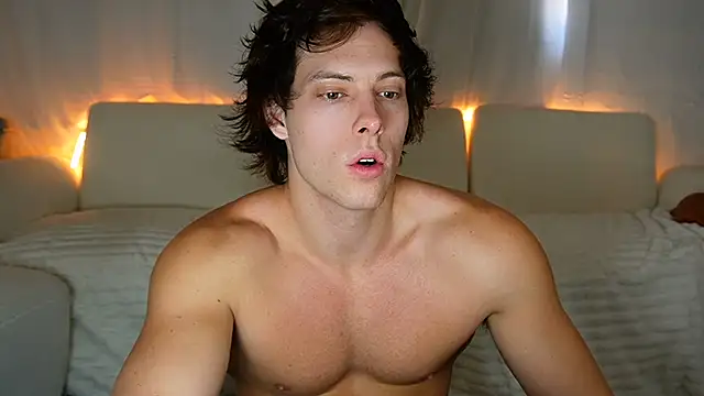 alex islivee online show from March 22, 2026, 5:47 pm