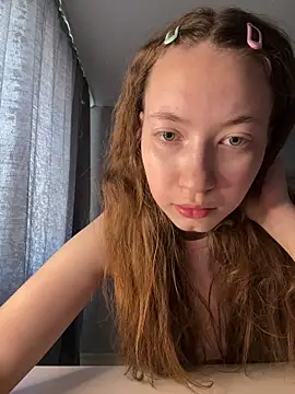 Holy Poly online show from March 31, 2026, 5:20 am