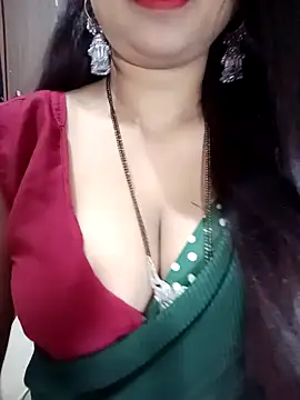 Snapshot of Aradhna_08 chatting on December 19, 2025, 7:00 am Aradhna 08 online show from December 19, 2025, 7:00 am