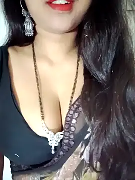 Snapshot of Aradhna_08 chatting on December 17, 2025, 6:40 am Aradhna 08 online show from December 17, 2025, 6:40 am