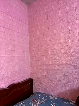 Snapshot of Lina8386 chatting on November 22, 2025, 7:02 pm Lina8386 online show from November 22, 2025, 7:02 pm