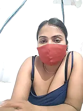 Snapshot of Red_Love_1 chatting on May 8, 2026, 7:17 pm Red Love 1 online show from May 8, 2026, 7:17 pm