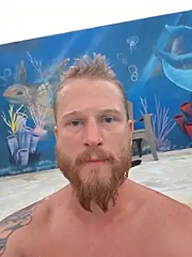 Snapshot of Redheadstud chatting on June 1, 2026, 11:04 pm Redheadstud online show from June 1, 2026, 11:04 pm