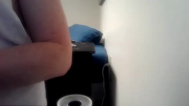 Redheadstud online show from February 19, 2026, 11:07 am