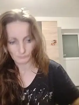 CrazyMaya39 online show from June 3, 2026, 9:41 pm