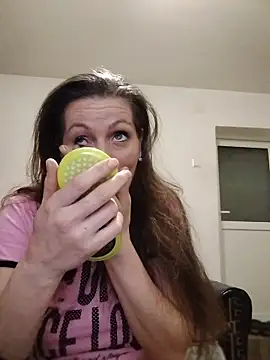 CrazyMaya39 online show from February 5, 2026, 10:27 pm