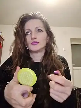 CrazyMaya39 online show from March 18, 2026, 8:10 pm