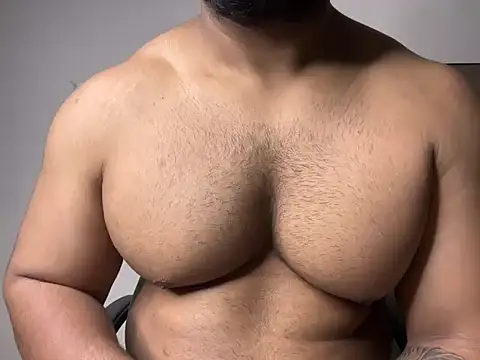 Snapshot of hot_rocco1 chatting on December 3, 2025, 9:31 am hot rocco1 online show from December 3, 2025, 9:31 am