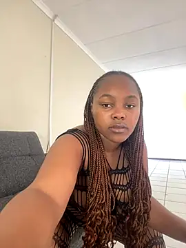 Snapshot of SexyDarkCandy chatting on November 19, 2025, 7:41 am SexyDarkCandy online show from November 19, 2025, 7:41 am