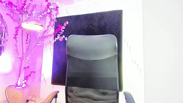 Snapshot of arya_alaya_cr chatting on November 30, 2025, 12:28 pm arya alaya cr online show from November 30, 2025, 12:28 pm