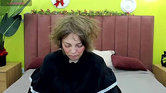 Valerie King online show from December 21, 2025, 1:30 am