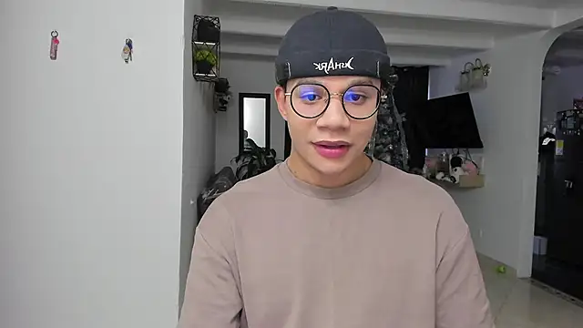 MarcoKostov online show from November 26, 2025, 10:21 pm